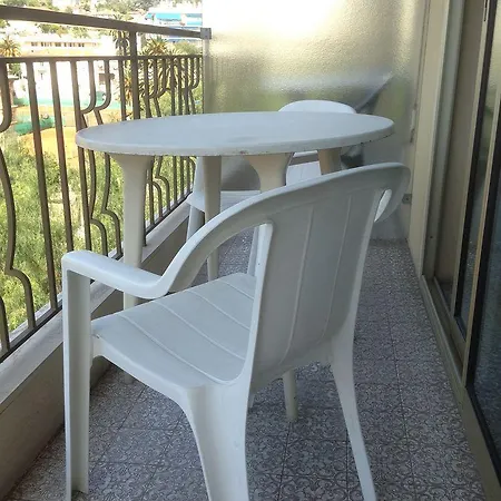Moderne 2* Menton