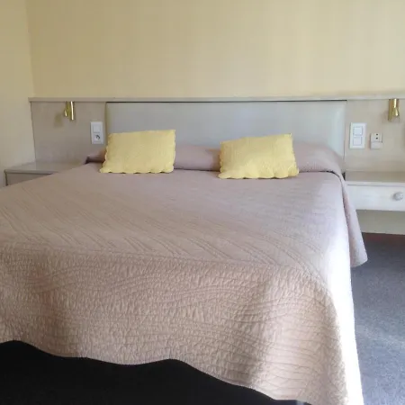 Hotel Moderne 2*