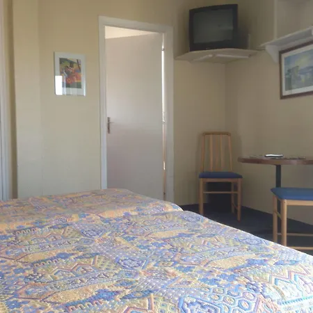 Hotel Moderne
